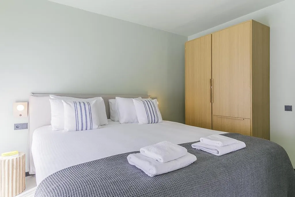 Yays Sagrera Boutique Apartments Barcelona